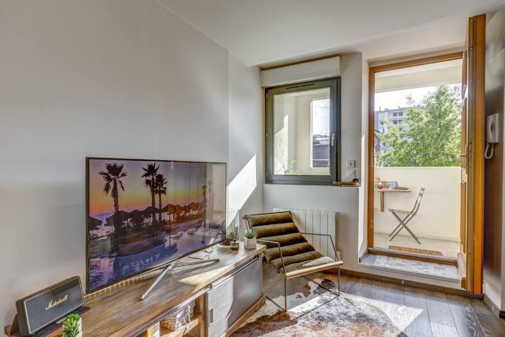 Le Pura Vida, Hyper Centre Terrasse + Parking Apartment Annecy Exterior photo